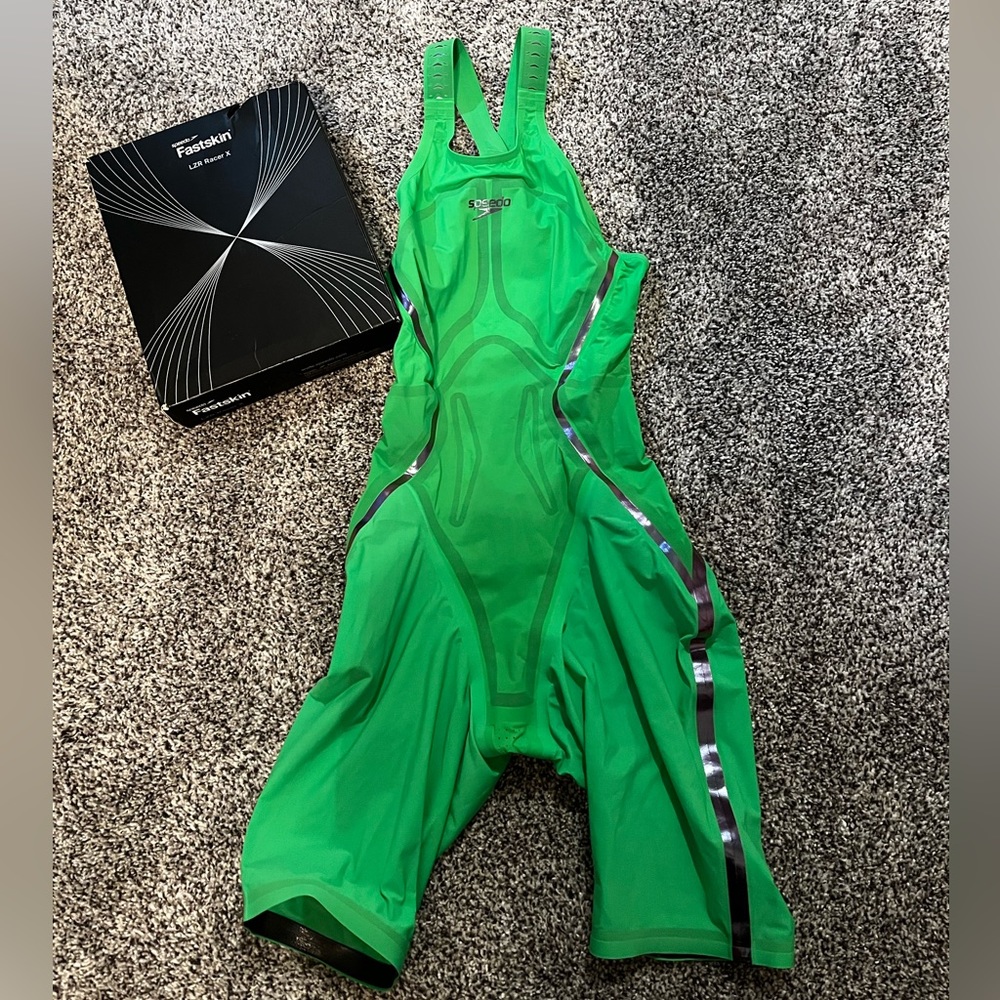 Speedo tech suit size 20.